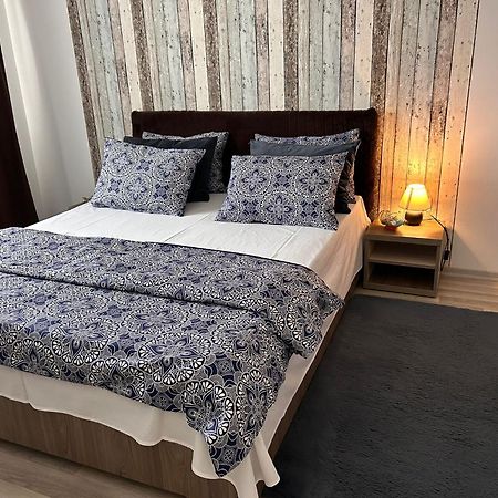 Apartament Carina Summerland 마마이아 객실 사진